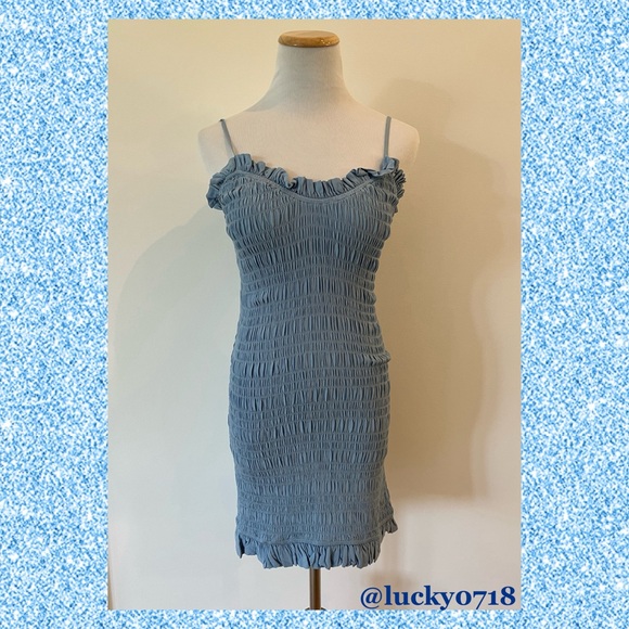 Lovers + Friends Monaco Dress in Baby Blue NWT Sz 4 - Picture 5 of 11
